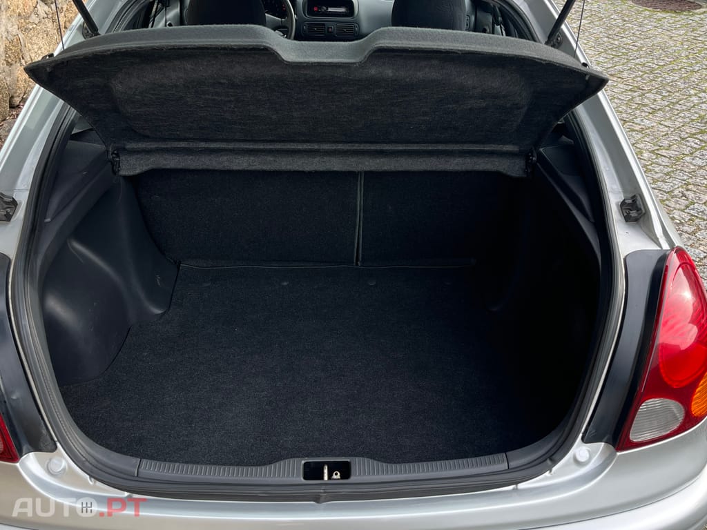 Toyota Corolla 1.4 Liftback