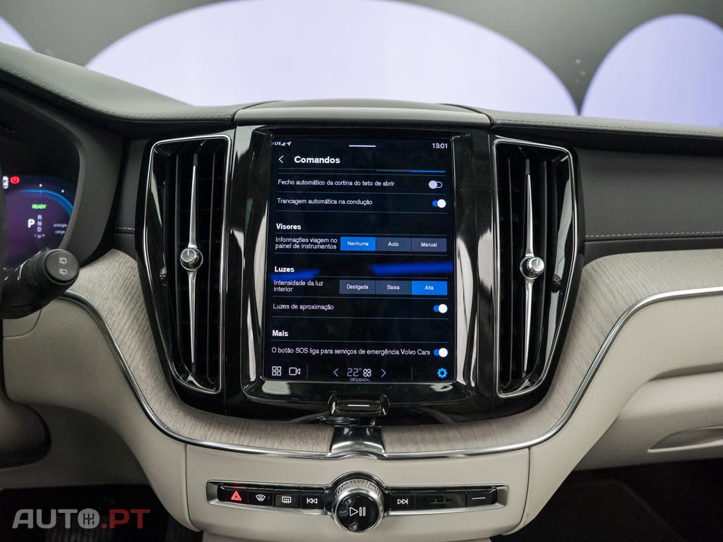 Volvo XC60 2.0 T6 PHEV Inscription AWD