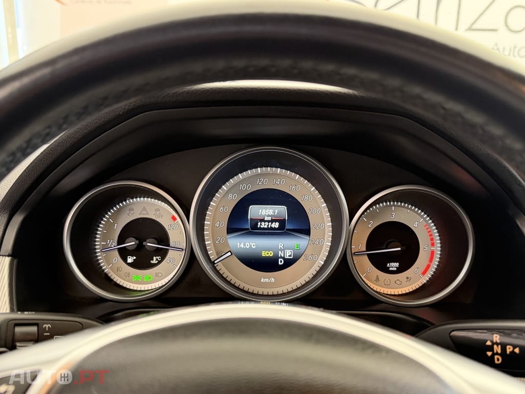Mercedes-Benz E 250 BlueTEC Avantgarde Auto.
