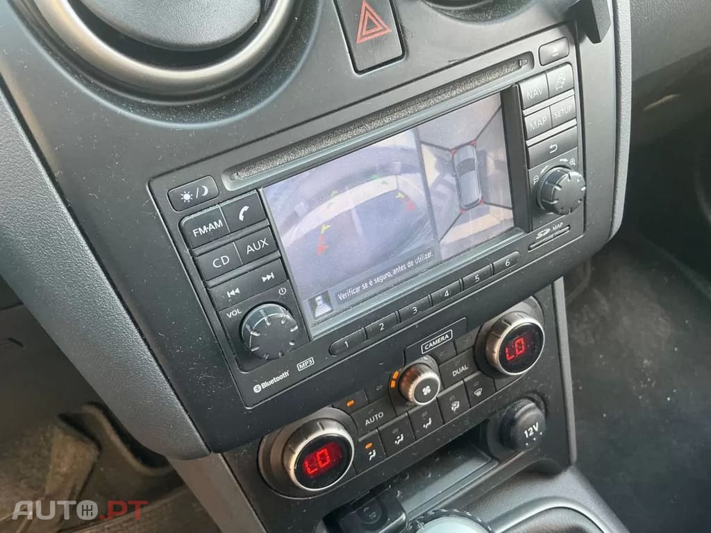 Nissan Qashqai 1.6 dCi Tekna Pele