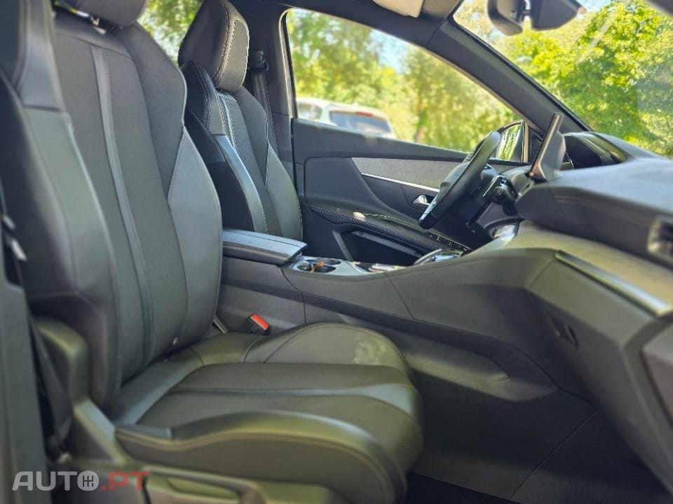 Peugeot 3008 1.5 BlueHDi GT EAT8
