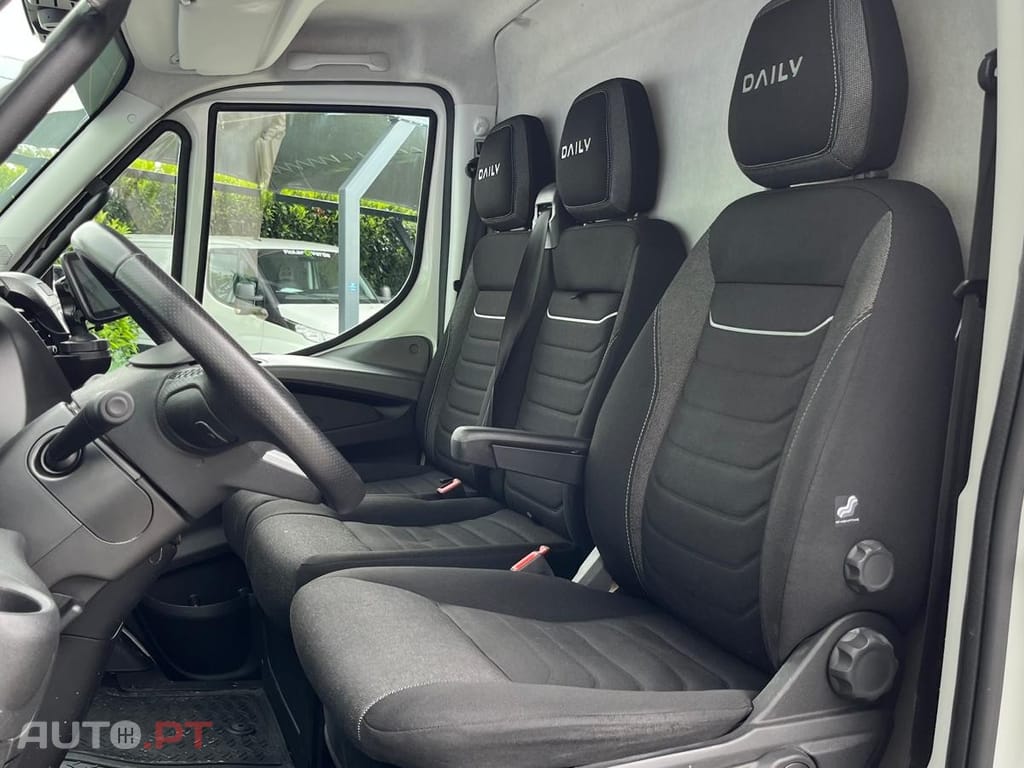 Iveco Daily 35 - 180 CAIXA AUTOMATICA