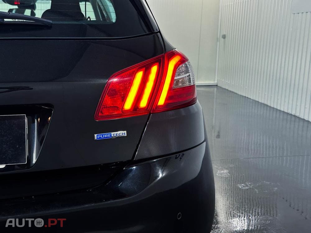 Peugeot 308 1.2 PureTech Allure