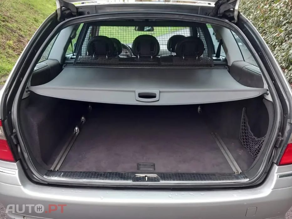 Mercedes-Benz E 220 CDi Avantgarde Aut.