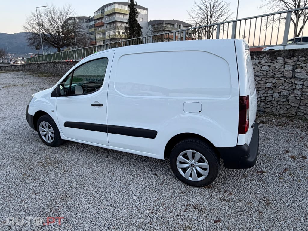 Citroen Berlingo 1.6 BlueHDI 3LUG c/ GPS