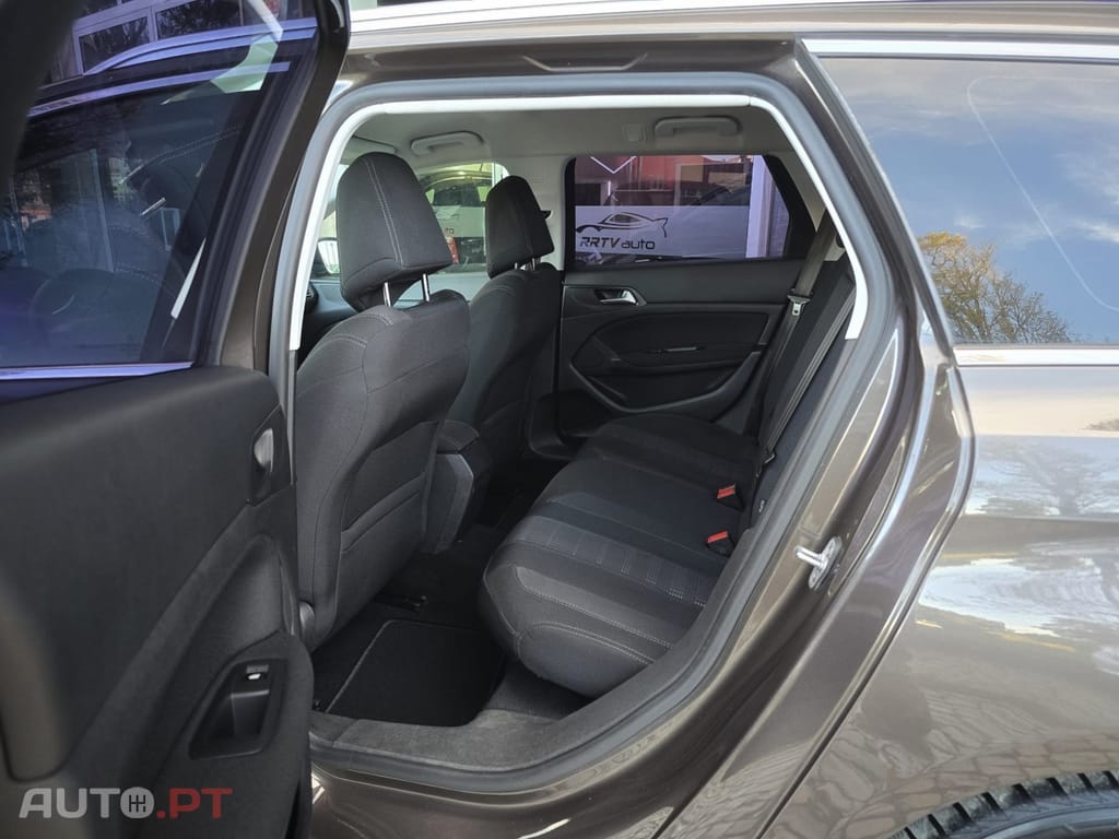 Peugeot 308 SW 1.6 BlueHDi Allure