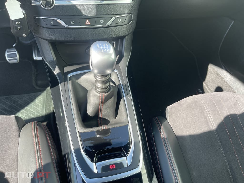 Peugeot 308 1.2 PureTech GT Line