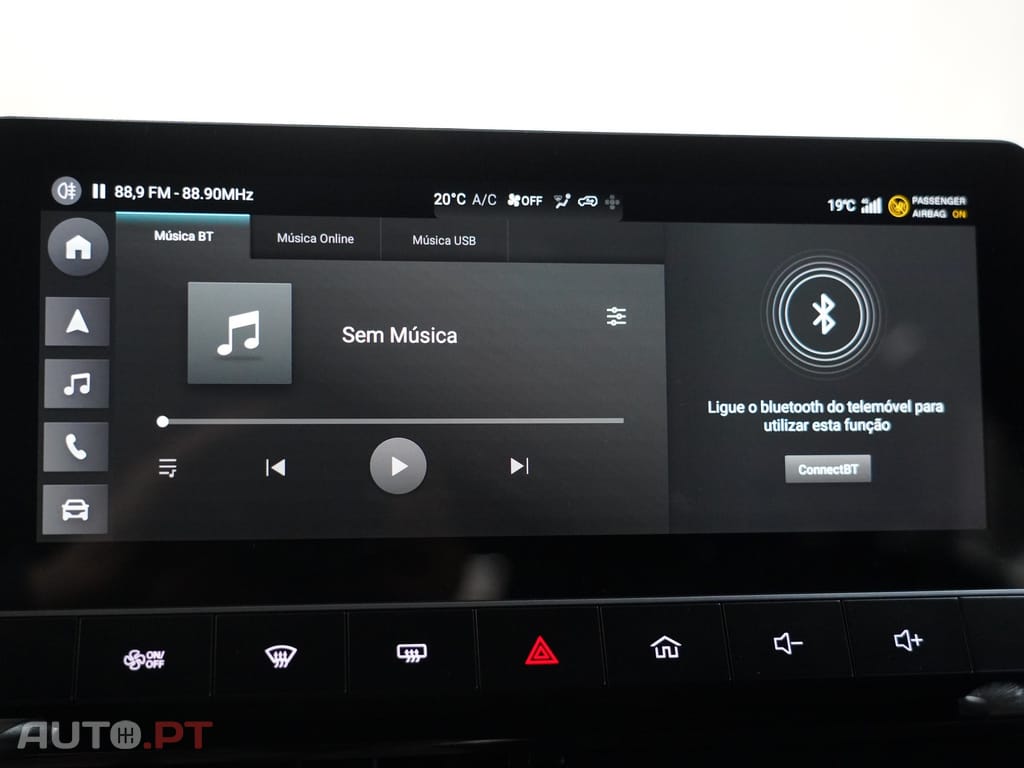 MG MG4 64 kWh Luxury