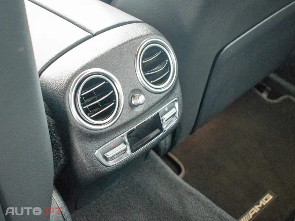 Mercedes-Benz E 300 de AMG Line