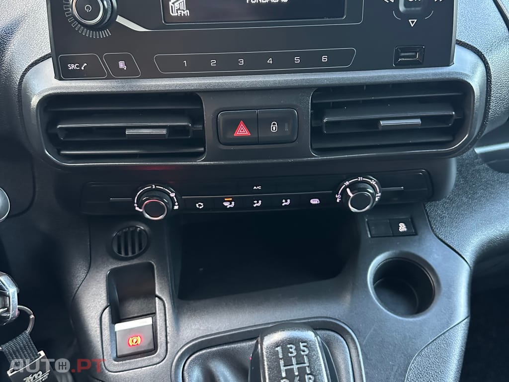 Peugeot Partner 1.6 BlueHDi L2 Premium 3L