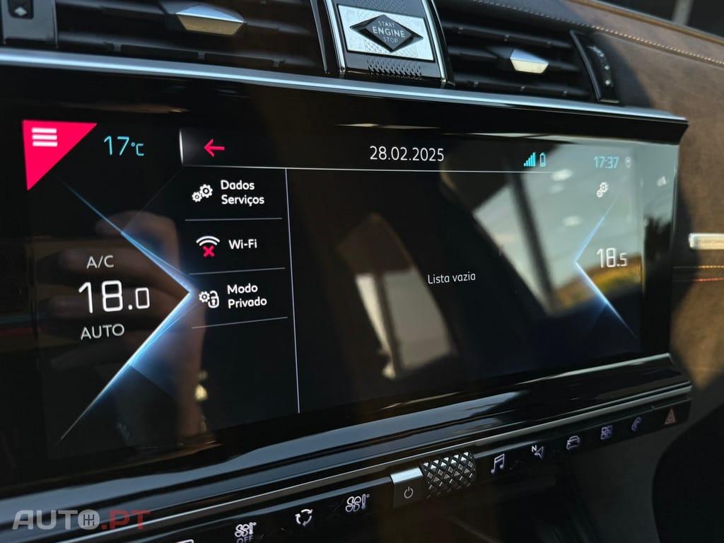 DS DS7 Crossback E-Tense Performance Line EAT8