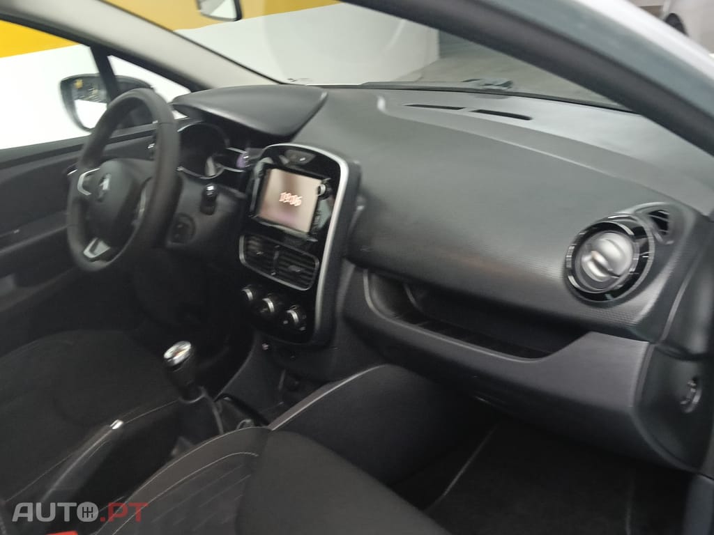 Renault Clio Sport Tourer 0.9 TCe Limited Edition