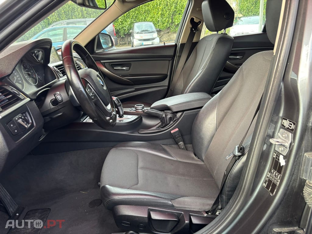 BMW 320 d Touring EfficientDynamics Auto