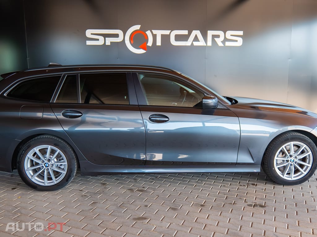 BMW 330 e Touring Corporate Edition Auto