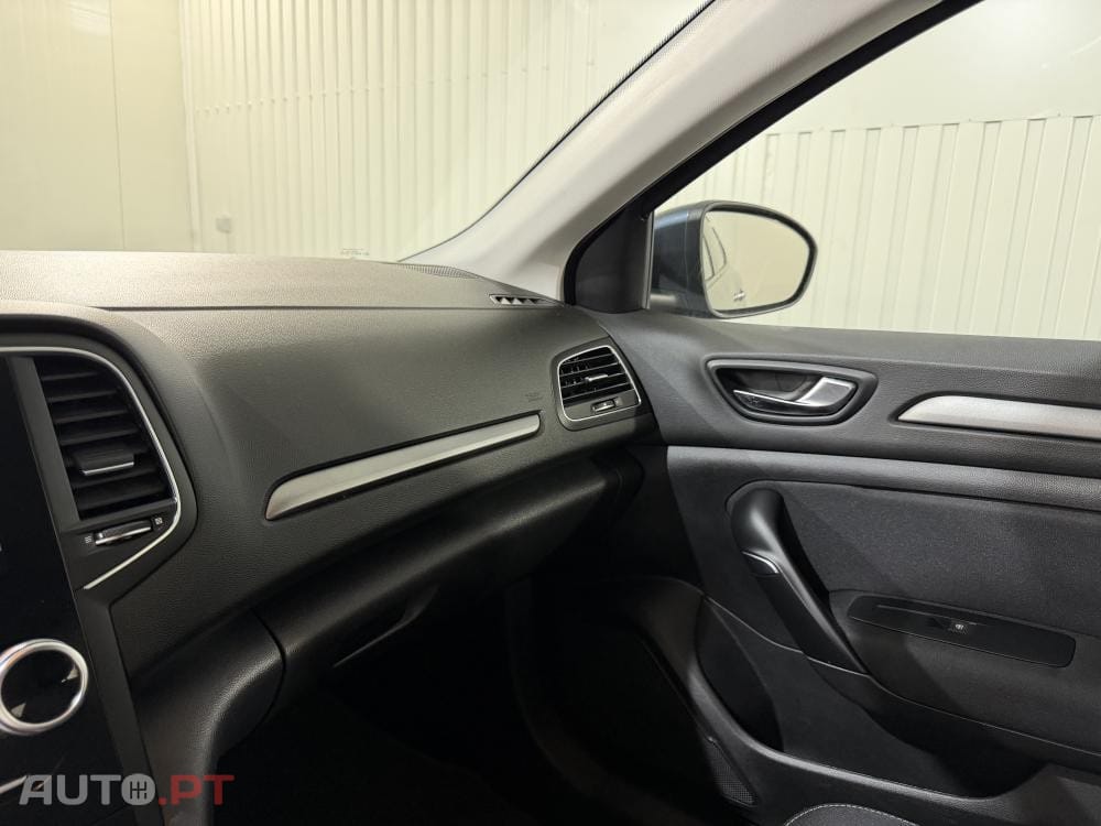 Renault Mégane 1.5 Blue dCi Techno EDC