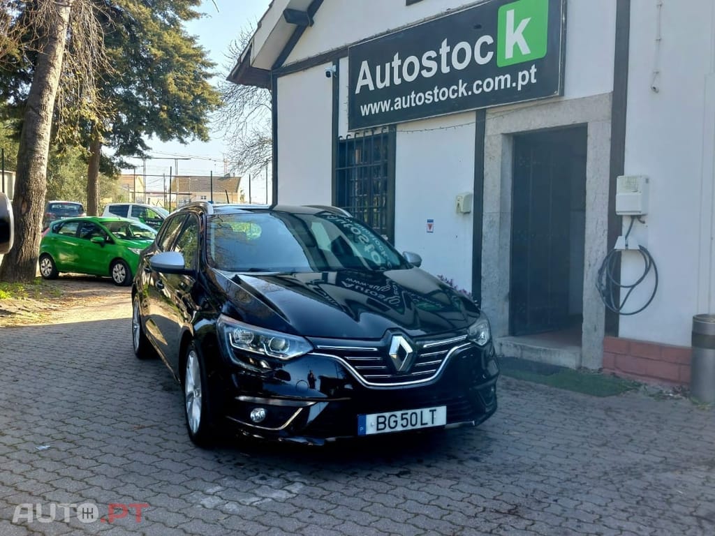 Renault Mégane Sport Tourer 1.5 Blue dCi Intens EDC