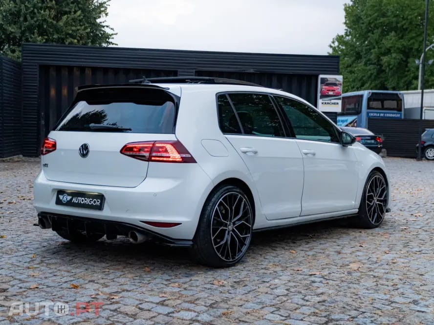 Volkswagen Golf 2.0 TSi GTi Performance