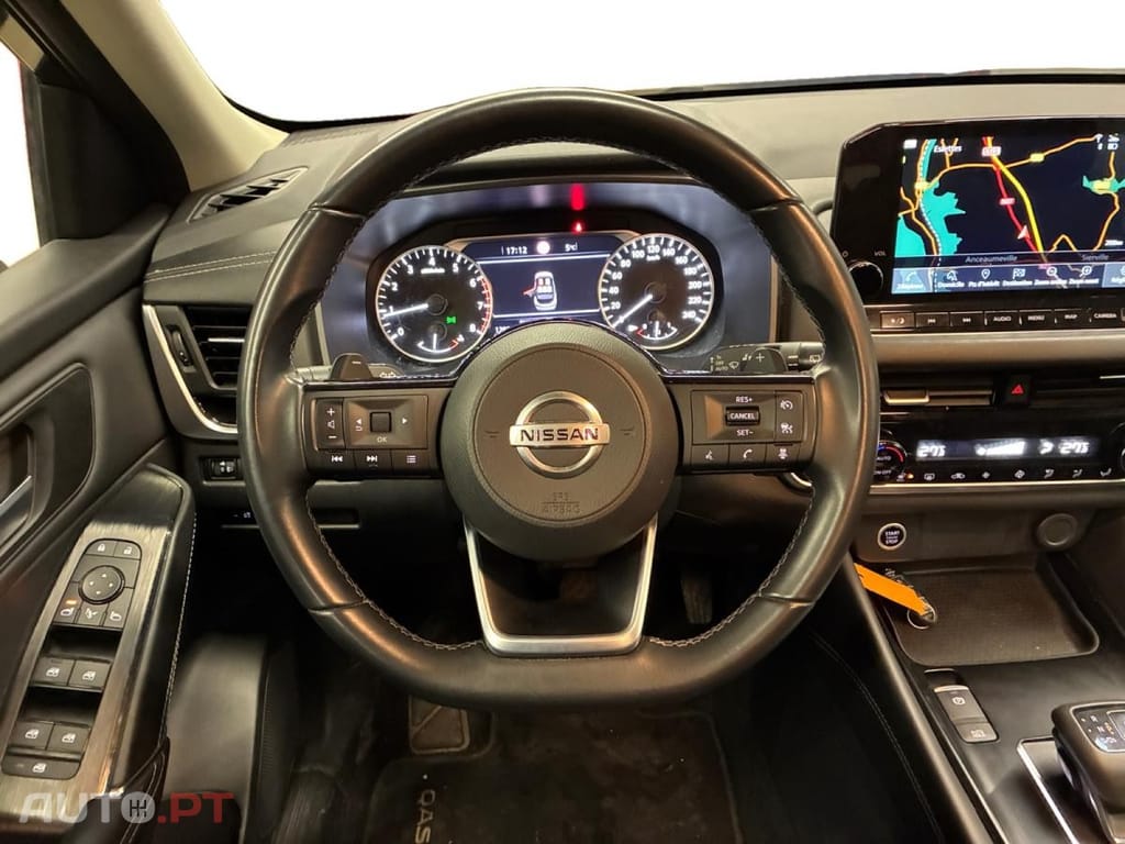 Nissan Qashqai 1.3 Mild Hybrid Xtronic N-Connecta