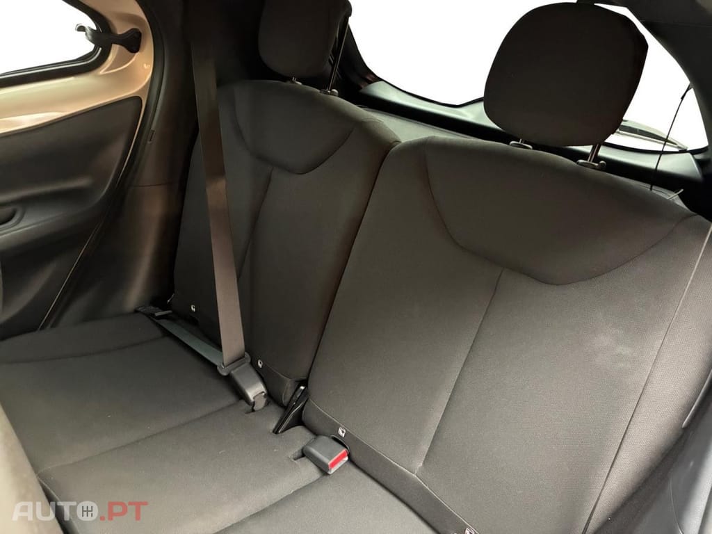 Toyota Aygo X 1.0 VVT-i S-CVT Dynamic