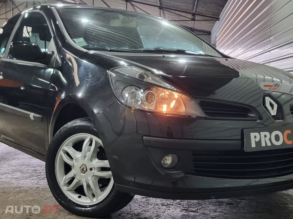 Renault Clio 1.2 16V Confort
