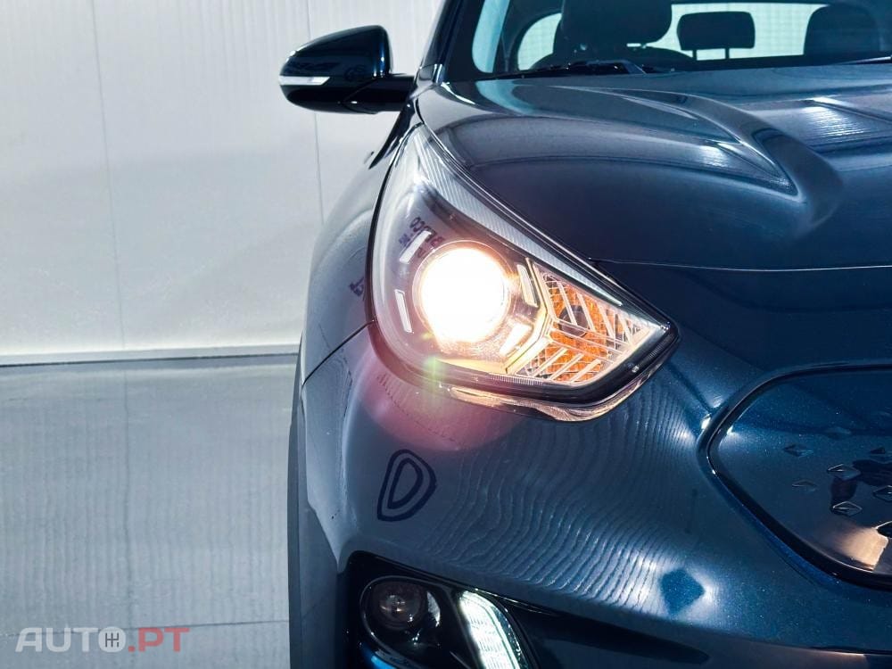 Kia Niro 64kWh Premium Pack