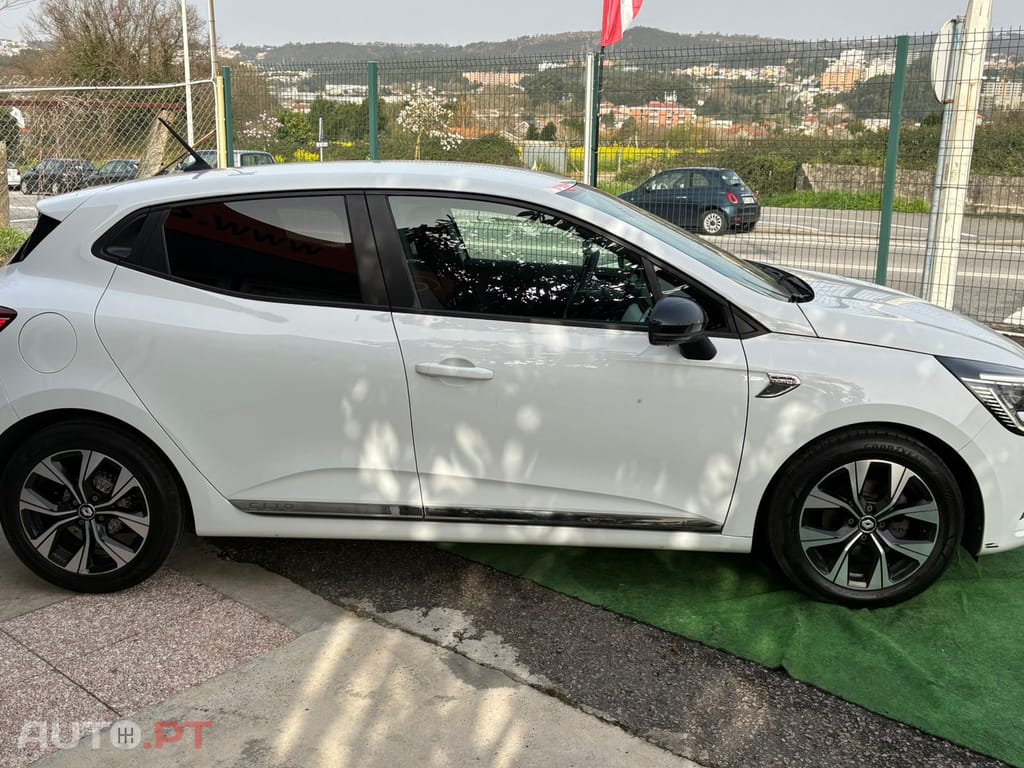 Renault Clio 1.0 TCe Bi-Fuel