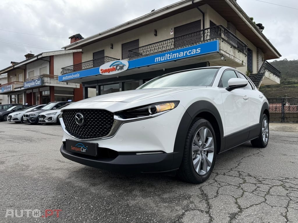 Mazda CX-30 2.0 e-Skyactiv-G Exclusive-line