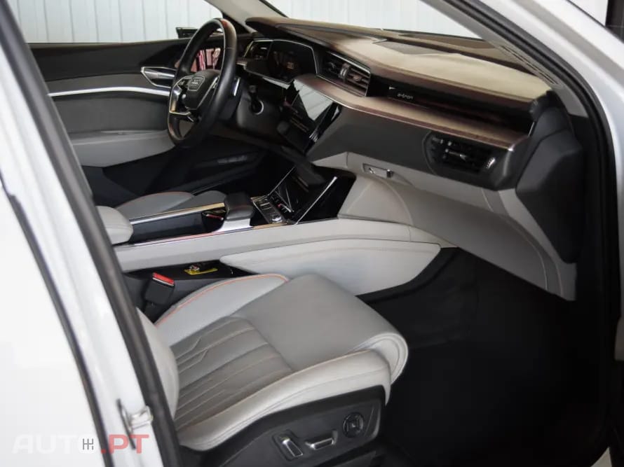 Audi E-Tron 55 quattro