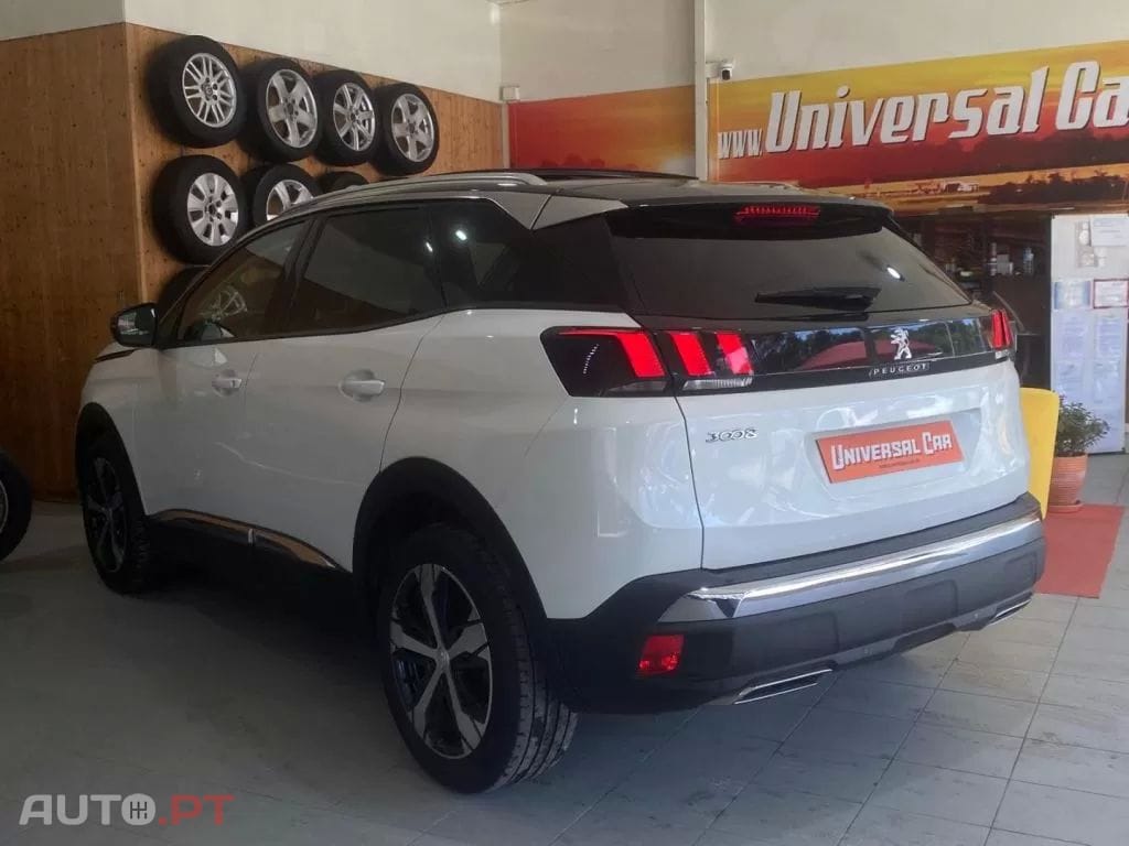 Peugeot 3008 1.2 PureTech Allure
