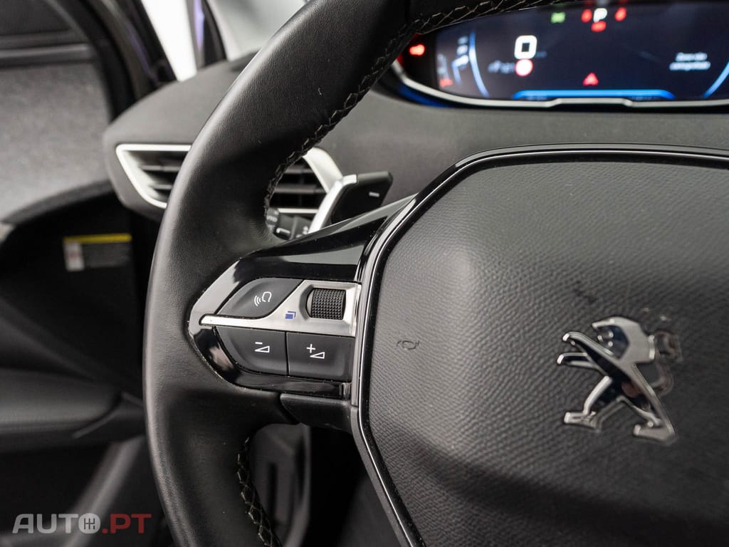 Peugeot 3008 1.5 BlueHDi Allure EAT8