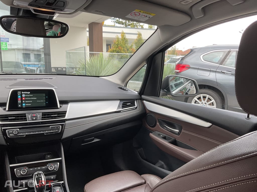 BMW 216 d 7L Line Luxury Auto