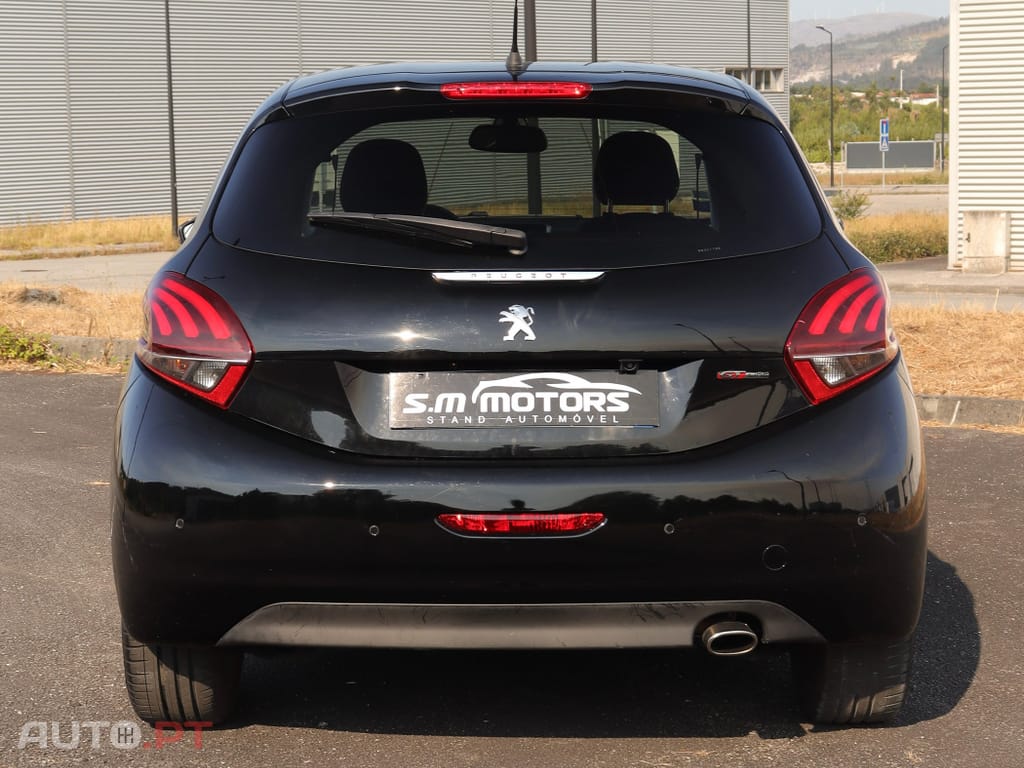 Peugeot 208 1.2 PureTech GT Line EAT6