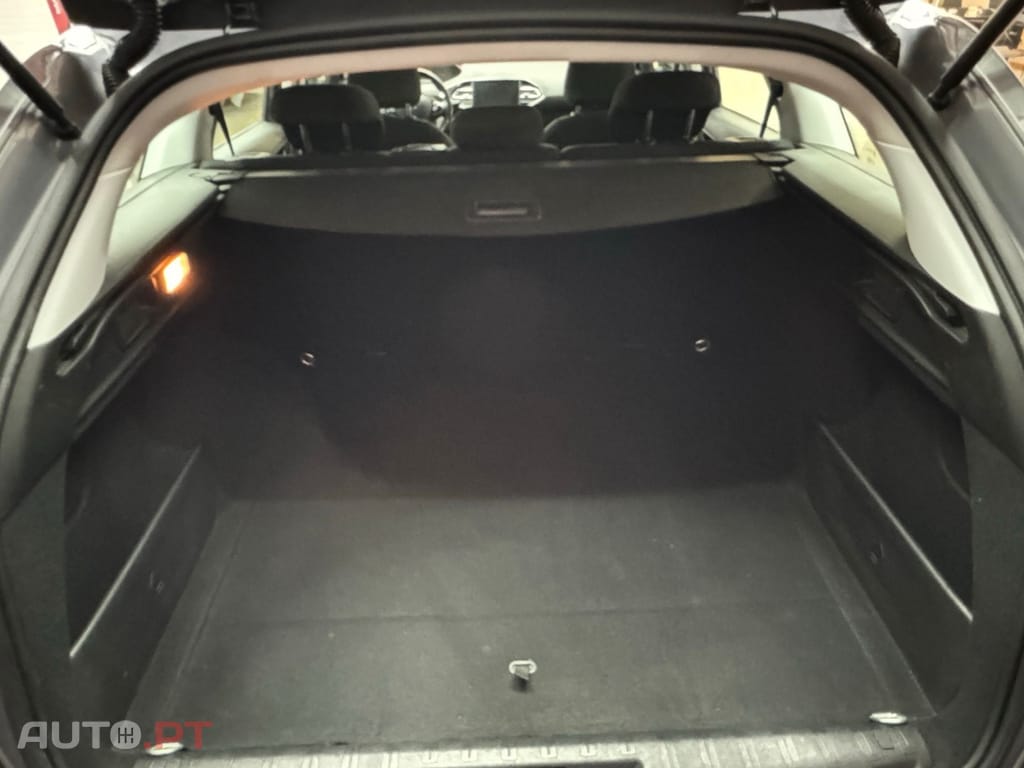Peugeot 308 SW 1.5 BlueHDi Allure EAT6