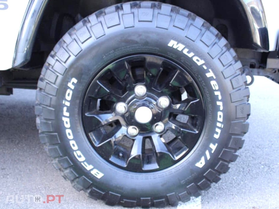 Land Rover Defender 110 2.5 Td5 122 cv 9 Lugares -Peça Rara