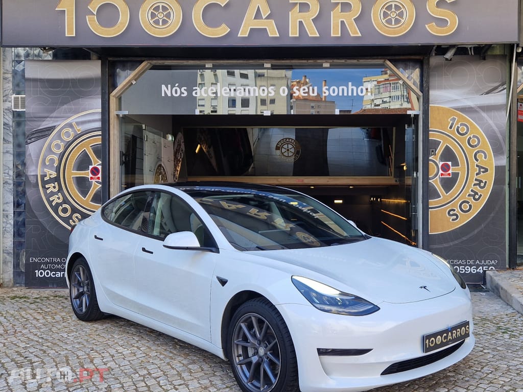 Tesla Model 3 Long-Range Dual Motor AWD