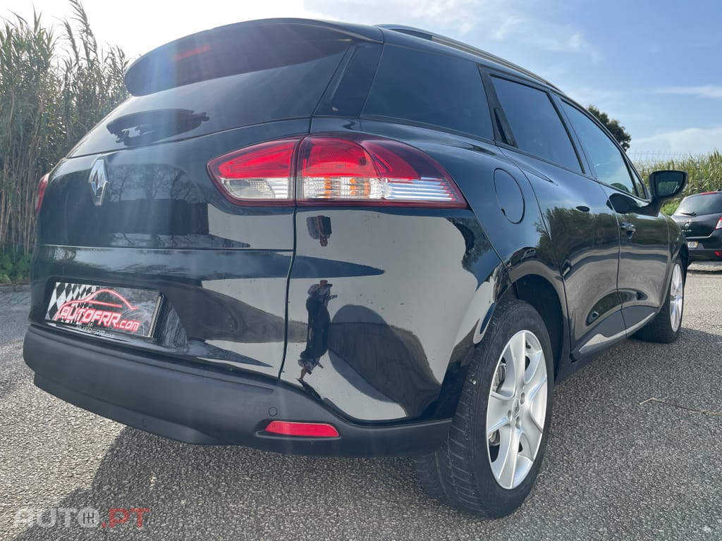Renault Clio Sport Tourer 1.5 dCi Dynamique S EDC