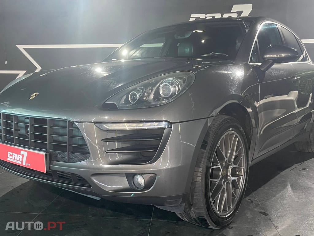 Porsche Macan S
