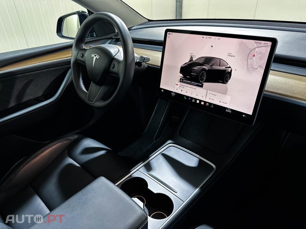 Tesla Model Y Long Range Dual Motor AWD