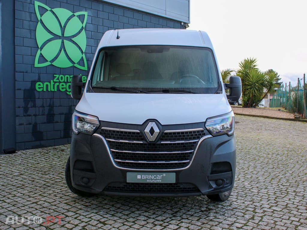 Renault Master 2.3 dCi L3H2 3.5T