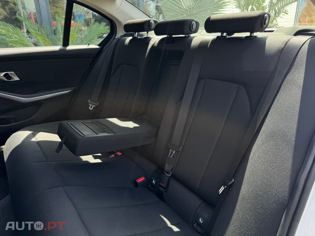 BMW 330 e Corporate Edition Auto