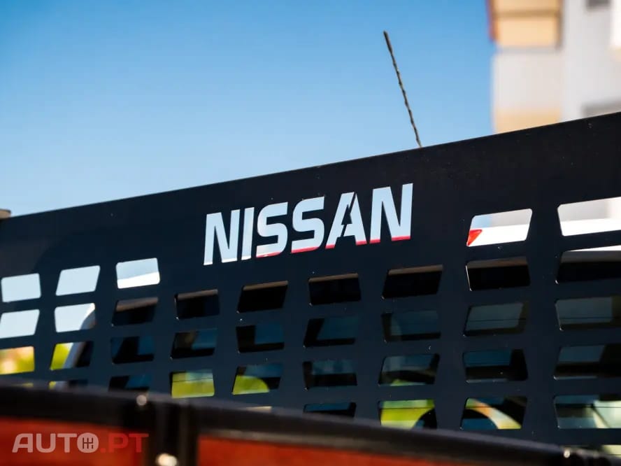 Nissan Navara 2.5 dCi CD LE