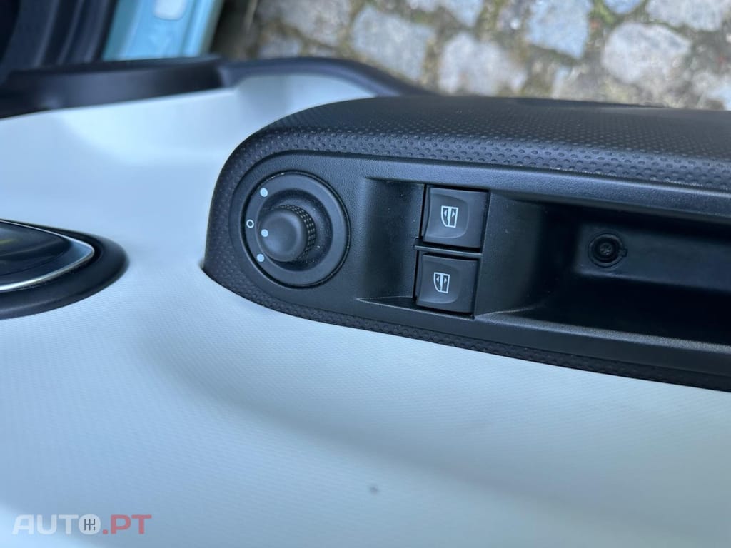 Renault Twingo SCe 70 LIMITED 2018