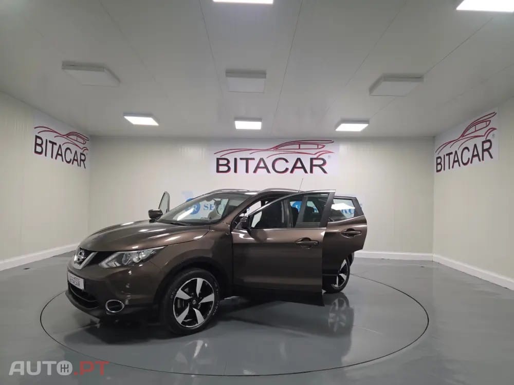 Nissan Qashqai 1.5 dCi N-Connecta Led
