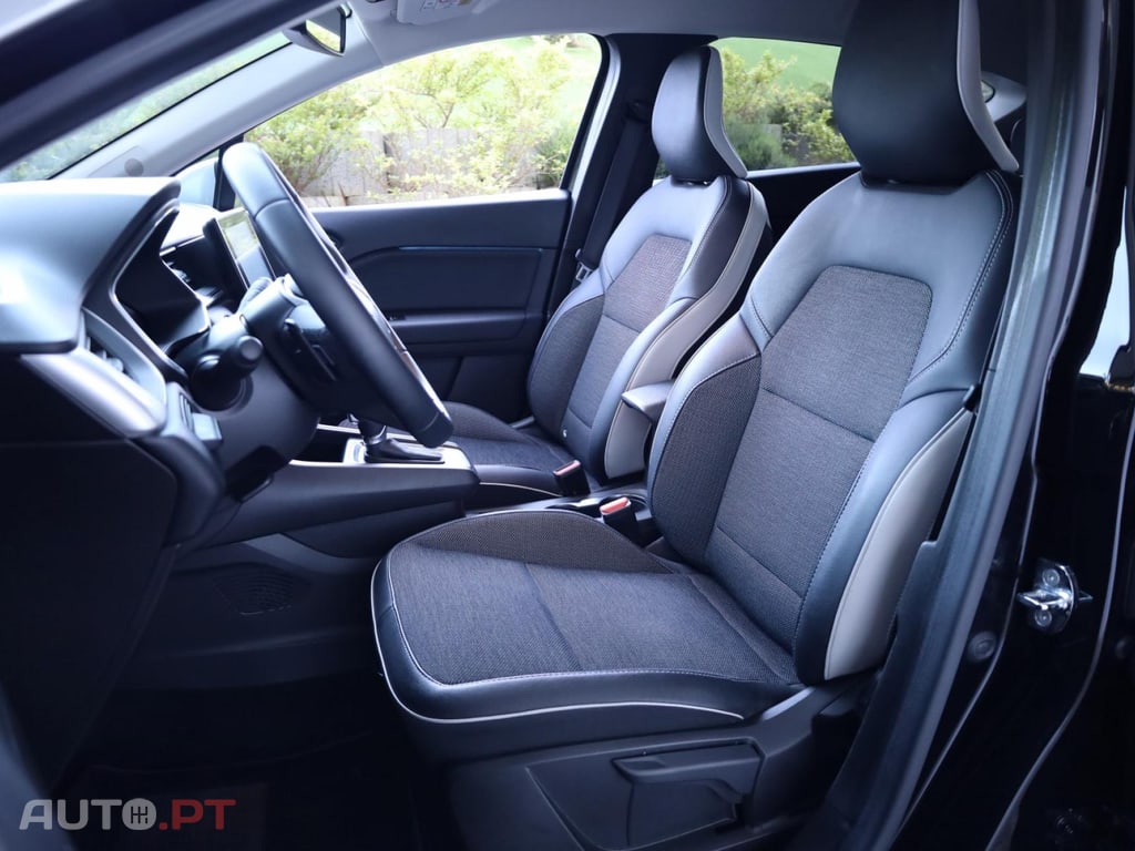 Renault Captur 1.3 TCe Intens EDC
