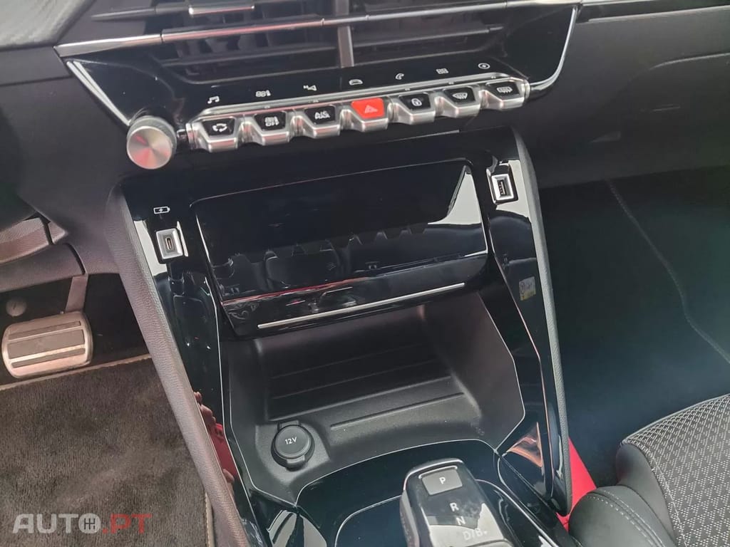 Peugeot E-208 50 kWh GT Pack