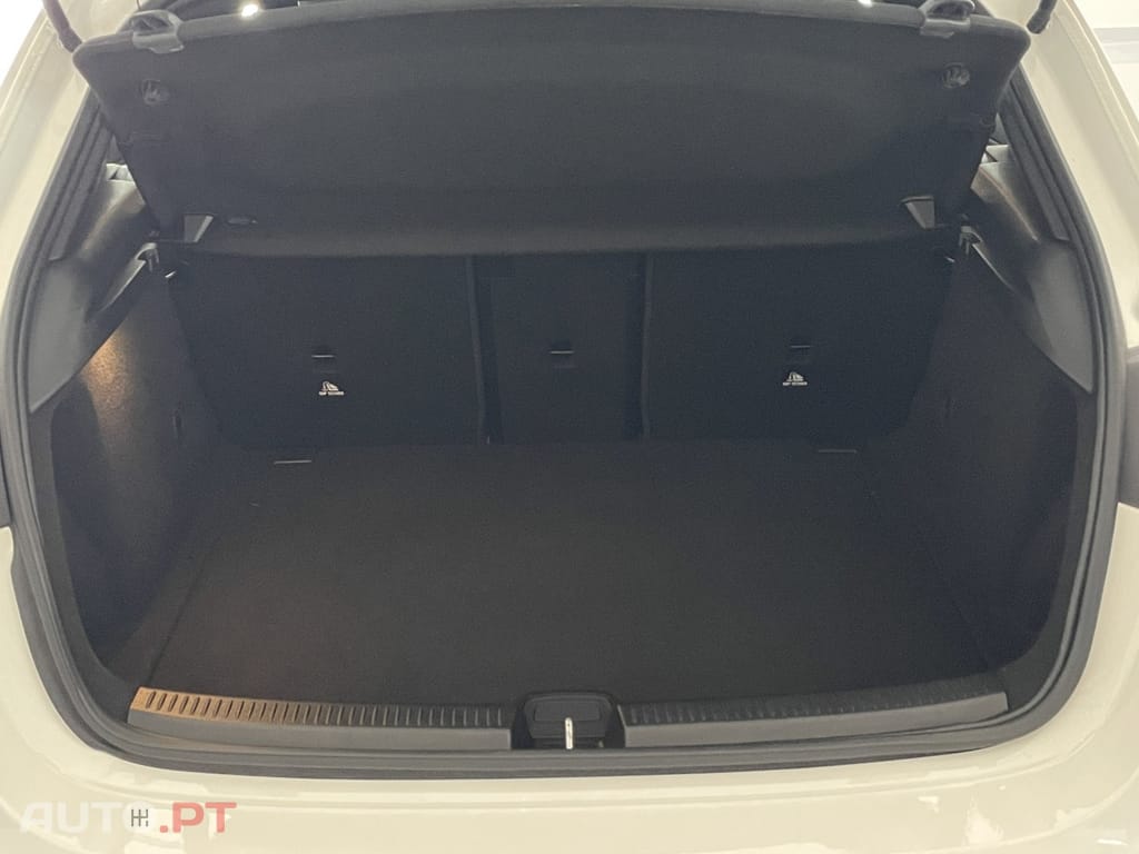 Mercedes-Benz A 200 Progressive