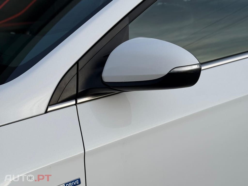 Hyundai Ioniq 1.6 GDI HEV