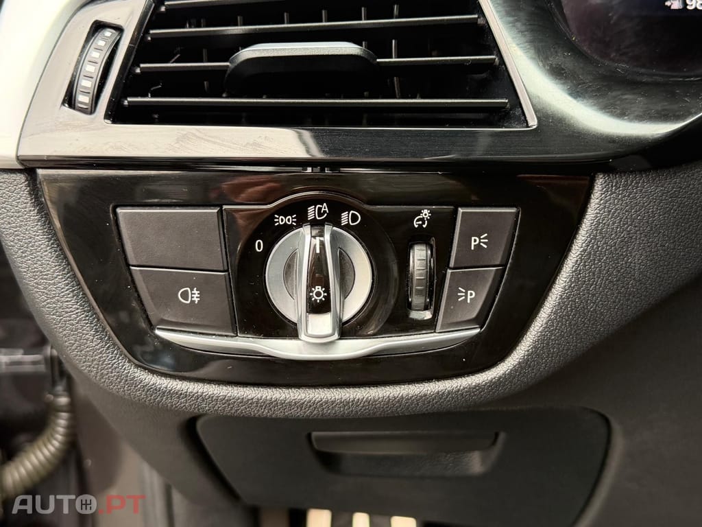 BMW 520 d Pack Desportivo M Auto