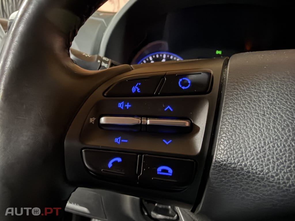 Hyundai Kauai 1.0 T-GDi Premium Pele/Tec Lima+Nav+Vision