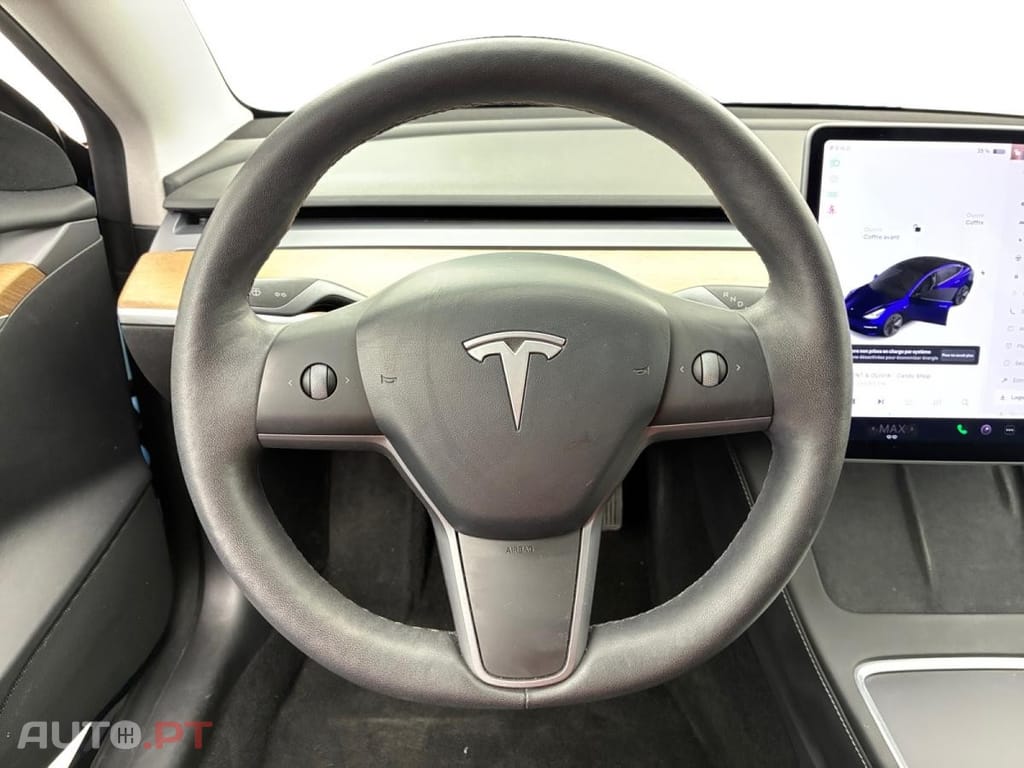 Tesla Model 3 Standard Range Plus RWD